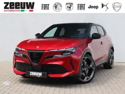 Rood Nieuw 2025 Alfa Romeo Junior Veloce SUV | € 49.900