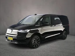 Deep black pearl effect Nieuw 2025 VW Multivan Edition Van | € 73.450 (Eerlijke prijs)
