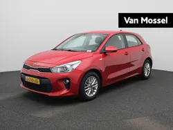 Rood Gebruikt 2020 Kia Rio Hatchback | € 13.750 (Goede deal)