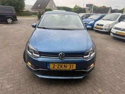 Blauw Gebruikt 2015 VW Polo Comfortline Hatchback | € 7.250 (Goede deal)