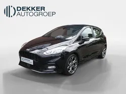 Zwart Gebruikt 2018 Ford Fiesta ST-Line Hatchback | € 13.445 (Iets duurder)