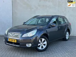 Grijs Gebruikt 2011 Subaru Outback SUV | € 14.650