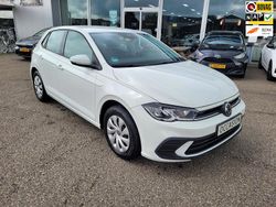 Wit Gebruikt 2022 VW Polo Life Hatchback | € 19.950 (Eerlijke prijs)