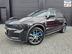 Zwart (metallic) Gebruikt 2021 Lynk & Co 01 SUV | € 22.940 (Eerlijke prijs)