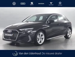 Zwart Gebruikt 2024 Audi A3 Hatchback | € 32.950 (Goede deal)