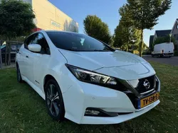 Wit, metallic lak Gebruikt 2018 Nissan Leaf N-Connecta Hatchback | € 11.600 (Eerlijke prijs)