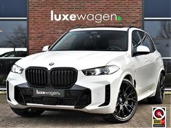 Wit Gebruikt 2023 BMW X5 M Sport SUV | € 89.900