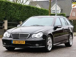 Zwart, metallic lak Gebruikt 2002 Mercedes C32 AMG AMG Stationwagen | € 16.945