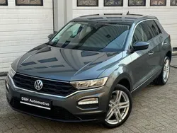 Grijs Gebruikt 2018 VW T-Roc Style SUV | € 18.900 (Goede deal)