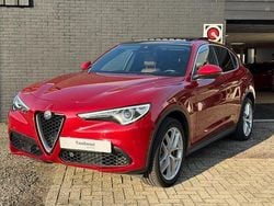 Rood Gebruikt 2017 Alfa Romeo Stelvio Super SUV | € 26.950 (Iets duurder)