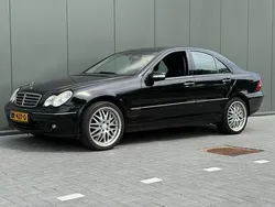Zwart Gebruikt 2004 Mercedes C320 Elegance Sedan | € 3.440