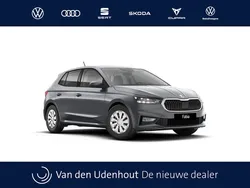 Zwart Nieuw 2024 Skoda Fabia Essence Hatchback | € 18.275