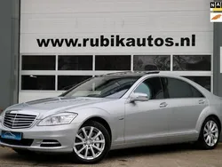 Grijs, metallic lak Gebruikt 2011 Mercedes S500 Prestige Sedan | € 24.950 (Duur)