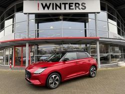 Rood Nieuw 2025 Suzuki Swift Style Hatchback | € 27.600 (Iets duurder)