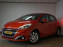 Oranje Gebruikt 2017 Peugeot 208 Hatchback | € 5.950 (Eerlijke prijs)