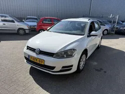 Wit Gebruikt 2014 VW Golf VII Trendline Stationwagen | € 4.240 (Goede deal)