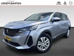 Grijs, metallic lak Gebruikt 2021 Peugeot 5008 Active MPV | € 22.430 (Eerlijke prijs)