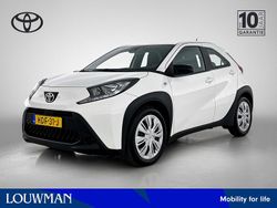 Wit Gebruikt 2025 Toyota Aygo X Play SUV | € 18.945
