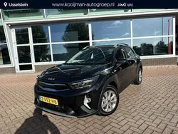 Zwart Gebruikt 2024 Kia Stonic Start SUV | € 24.900 (Iets duurder)