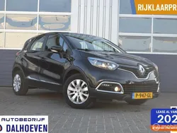 Zwart Gebruikt 2017 Renault Captur Dynamique SUV | € 12.450 (Eerlijke prijs)