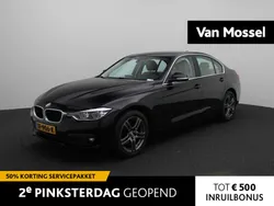 Zwart Gebruikt 2018 BMW 318 Executive Sedan | € 18.400 (Goede deal)