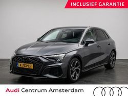 Grijs Gebruikt 2024 Audi A3 Sportback Ambiente Hatchback | € 34.749 (Eerlijke prijs)