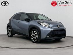 Grijs Gebruikt 2024 Toyota Aygo X Pulse SUV | € 22.999