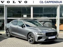 Sedan Gebruikt 2020 Volvo S60 R-Design Sedan | € 39.750 (Duur)