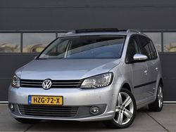 Grijs Gebruikt 2011 VW Touran Highline MPV | € 12.950 (Iets duurder)