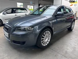 Grijs Gebruikt 2004 Audi A3 Sportback Ambition Hatchback | € 2.850 (Duur)