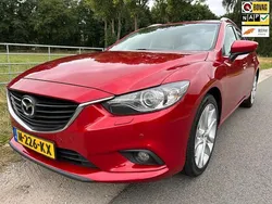Rood, metallic lak Gebruikt 2013 Mazda 6 Stationwagen | € 14.950 (Eerlijke prijs)