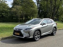 Grijs Gebruikt 2016 Lexus RX450h SUV | € 32.750 (Eerlijke prijs)