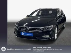 Zwart Gebruikt 2023 VW Passat Elegance Stationwagen | € 44.715 (Duur)