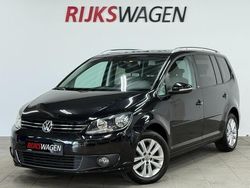 Zwart Gebruikt 2012 VW Touran Highline MPV | € 8.950 (Iets duurder)