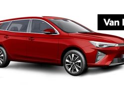Rood Nieuw 2025 MG MG5 EV Long Range Comfort Stationwagen | € 25.495 (Goede deal)