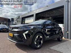 Zwart Nieuw 2025 Renault Captur Techno SUV | € 33.895 (Goede deal)
