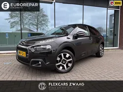 Zwart, metallic lak Gebruikt 2019 Citroën C4 Cactus Shine Hatchback | € 14.900 (Eerlijke prijs)