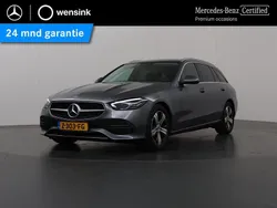 Grijs, metallic lak Gebruikt 2024 Mercedes C180 Business Stationwagen | € 42.850 (Goede deal)