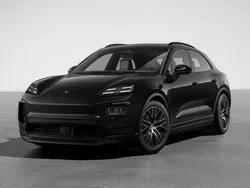 Zwart Gebruikt 2025 Porsche Macan Performance Package SUV | € 96.950 (Eerlijke prijs)