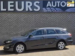 Grijs Gebruikt 2023 Kia Ceed Sportswagon Stationwagen | € 20.950 (Eerlijke prijs)