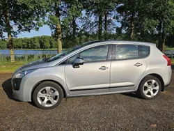 Grijs Gebruikt 2011 Peugeot 3008 MPV | € 5.495 (Eerlijke prijs)