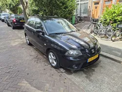 Zwart Gebruikt 2008 Seat Ibiza Hatchback | € 2.495 (Eerlijke prijs)