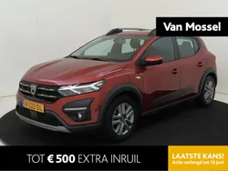 Rood Gebruikt 2021 Dacia Sandero Comfort Hatchback | € 16.435 (Iets duurder)