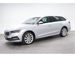 Grijs Gebruikt 2021 Skoda Octavia Stationwagen | € 29.500 (Iets duurder)
