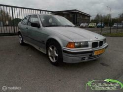 Grijs Gebruikt 1995 BMW 316 Hatchback | € 1.450