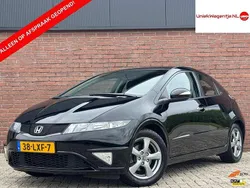 Zwart, metallic lak Gebruikt 2010 Honda Civic Sport Hatchback | € 8.995 (Iets duurder)