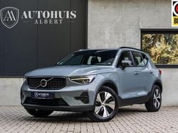 Grijs Gebruikt 2022 Volvo XC40 Plus SUV | € 35.450 (Eerlijke prijs)