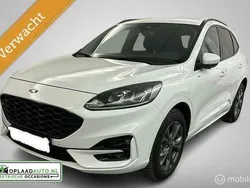 Wit Gebruikt 2021 Ford Kuga ST-Line SUV | € 24.950 (Goede deal)