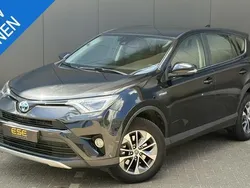 Zwart Gebruikt 2017 Toyota RAV4 SUV | € 20.995 (Eerlijke prijs)