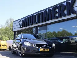 Grijs Gebruikt 2012 Volvo V60 R-Design Stationwagen | € 5.885 (Eerlijke prijs)